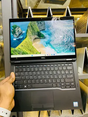 Laptop Dell Latitude 7390 8GB Intel Core I5 SSD 256GB