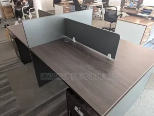 4seater Workstation