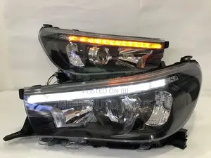 Hilux 2016 Headlight