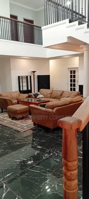 4bdrm House in Teshie for sale