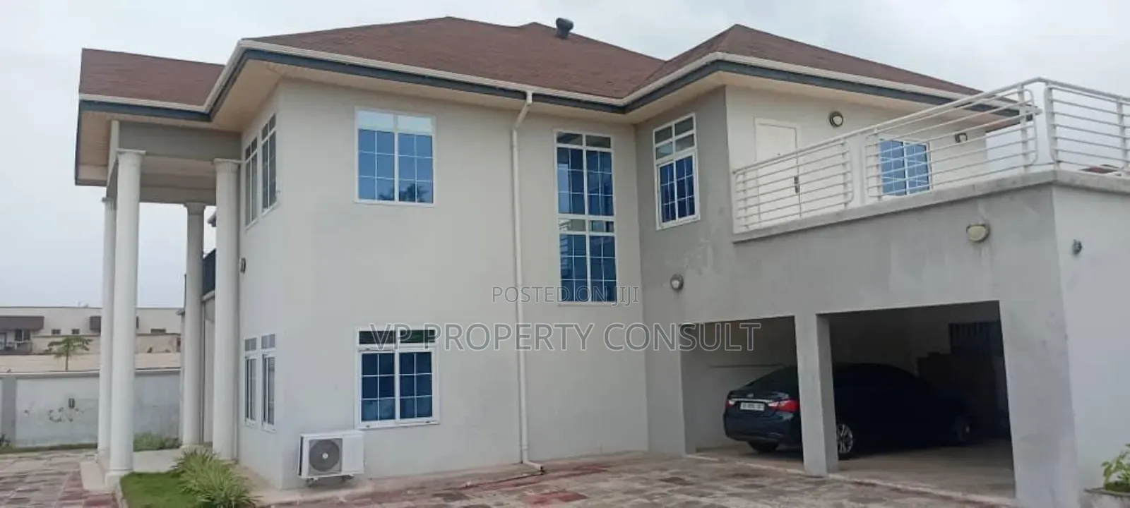 4bdrm House in Teshie for sale