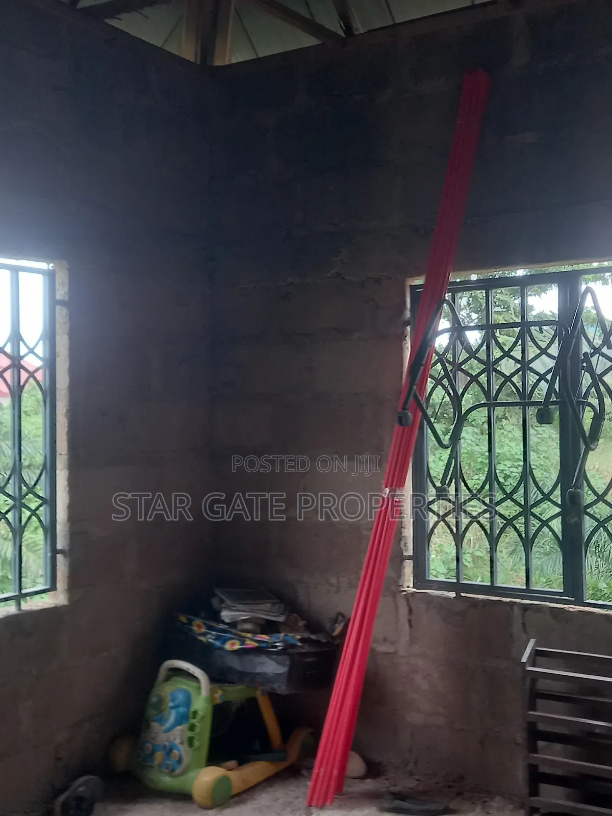 4 Bedrooms House for Sale at Agyaako Buoho
