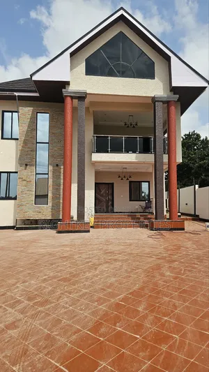 5bdrm Duplex in Santasi Anyinam, Kumasi Metropolitan for sale
