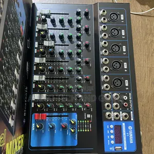 Yamaha F7 7-Channel Mixer