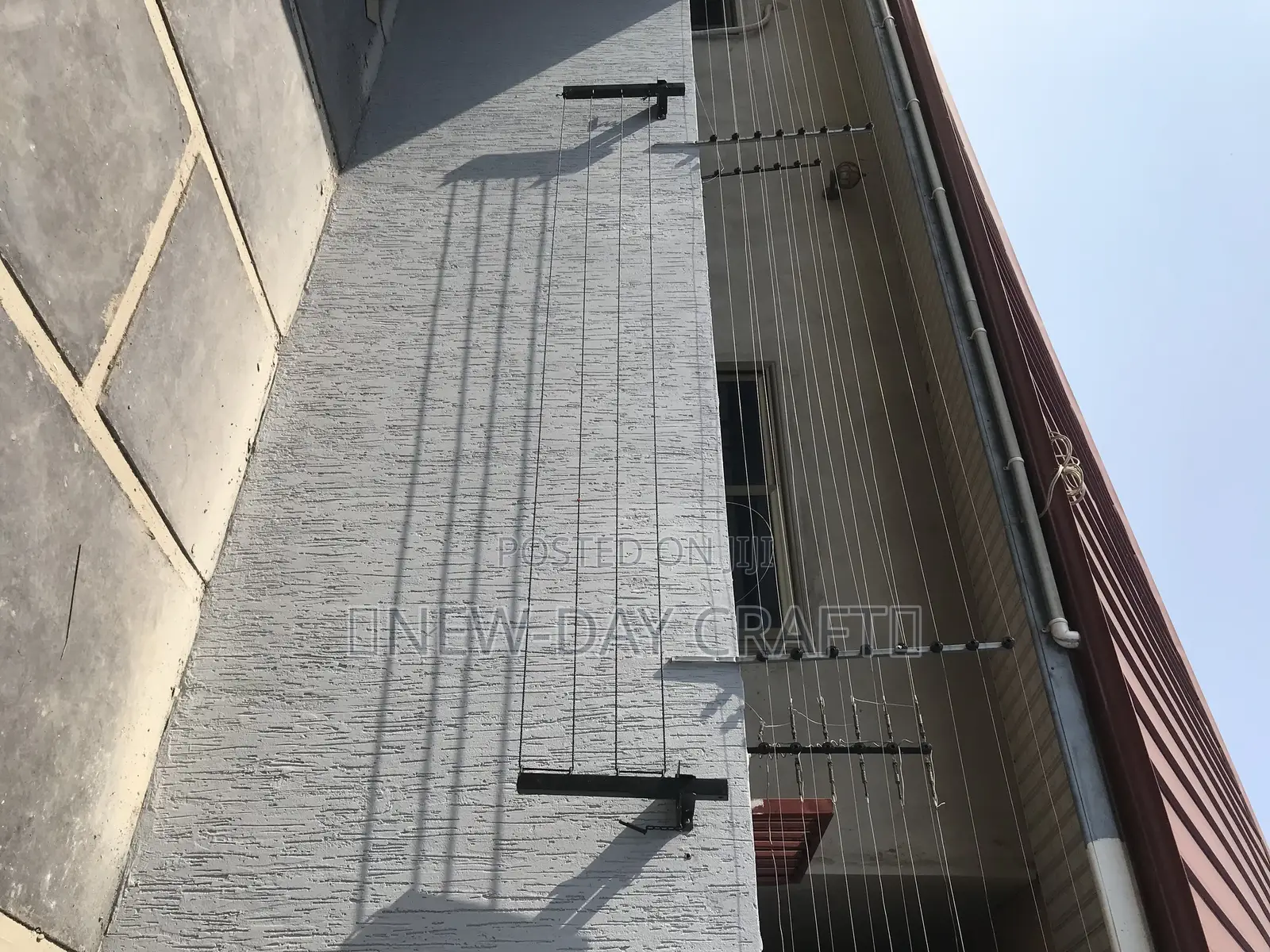 Collapsible Drying Line for Home and School