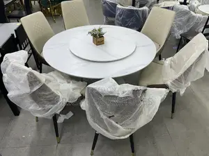 Quality Italian 6 Seater Dining Table With 6 Chairs