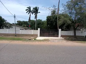 32 SQM Office Space for Rent at Cantonments Going for $900 Per Month
