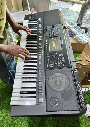 Yamaha Psr-sx920 Digital Arranger Keyboard