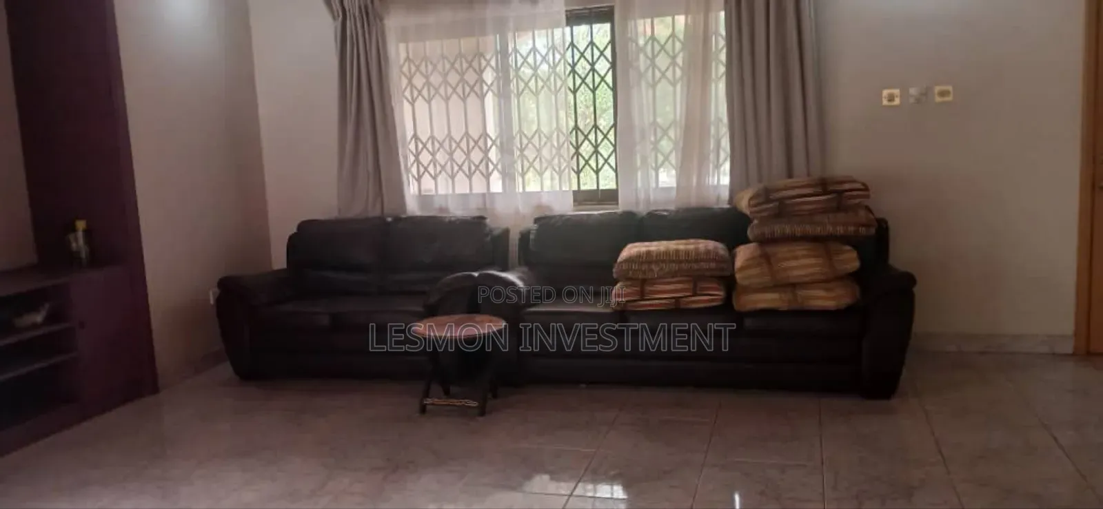 3bdrm Duplex in Spintex for sale