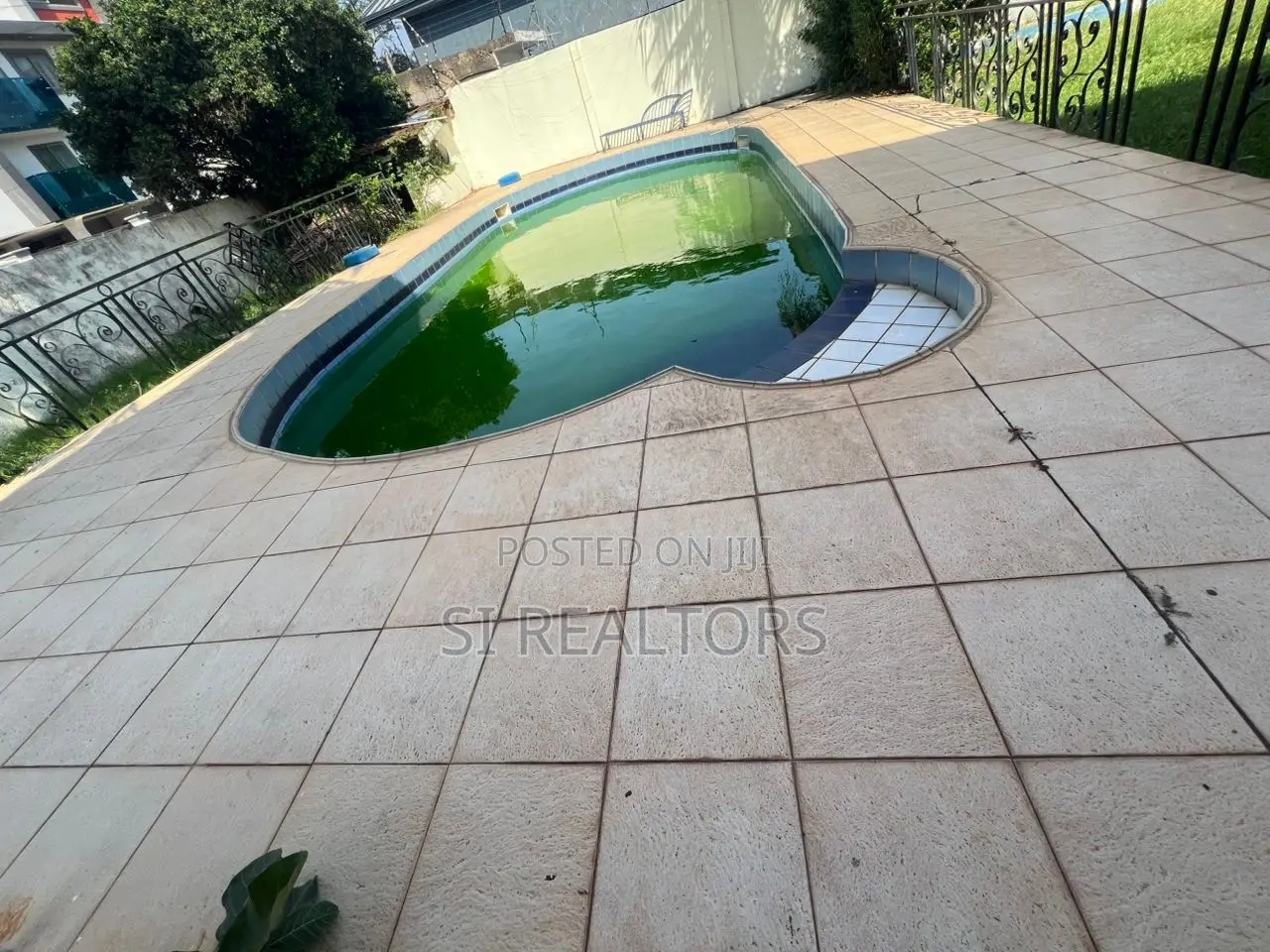 5bdrm House in Airport Residential for rent