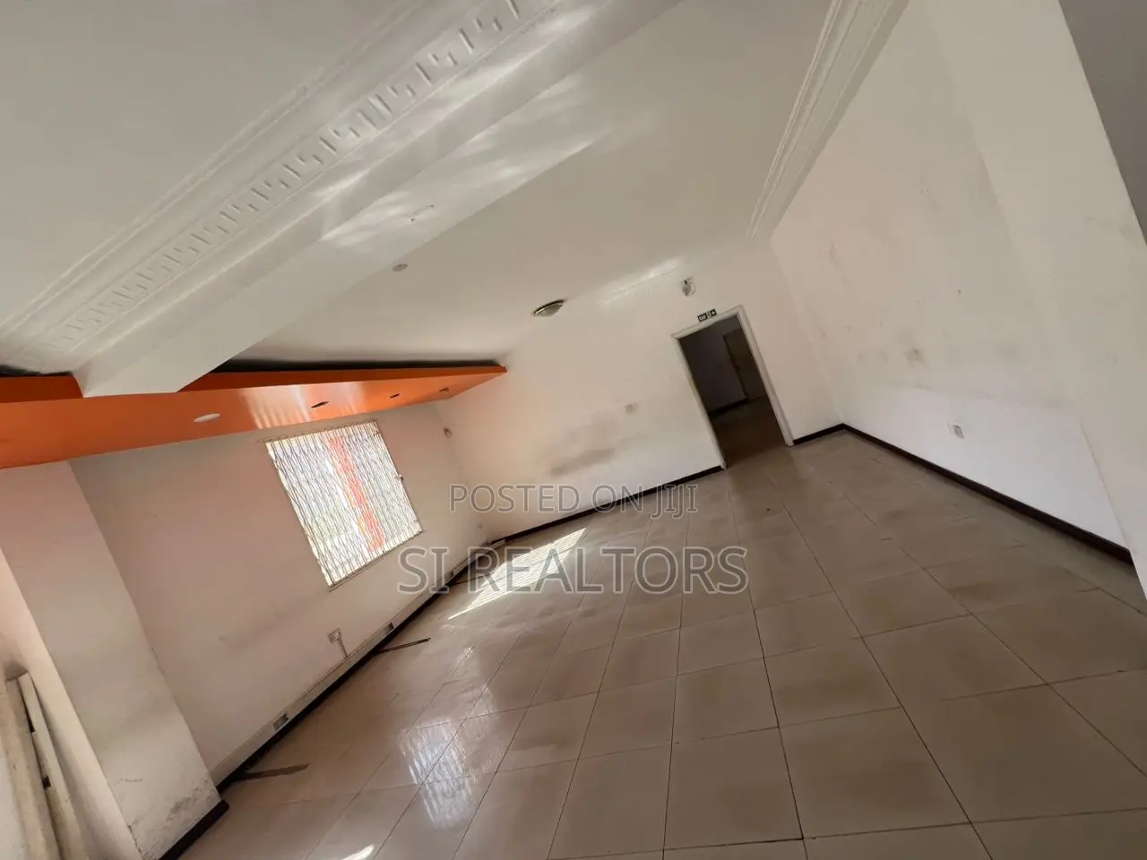 5bdrm House in Airport Residential for rent