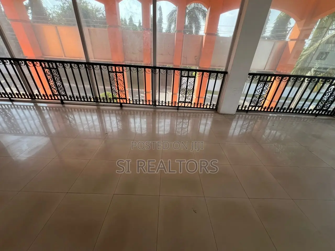 5bdrm House in Airport Residential for rent