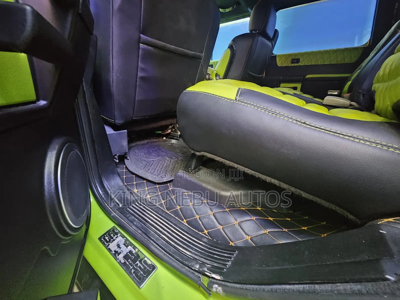Hummer H2 SUT Adventure 2009 Green