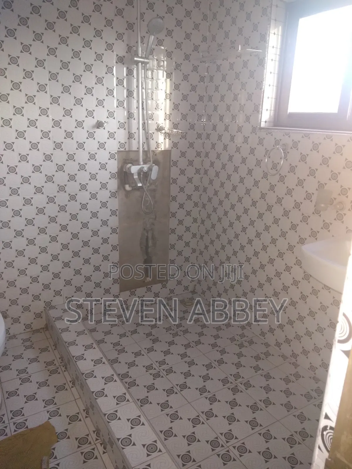 3bdrm Apartment in Adom Agency, Teshie for rent