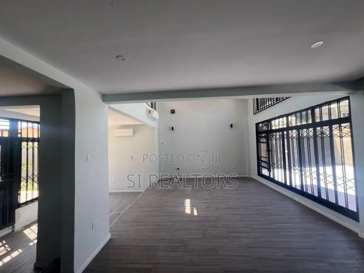 5bdrm House in Labone for rent