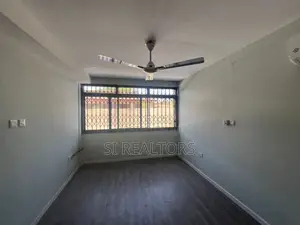 5bdrm House in Labone for rent