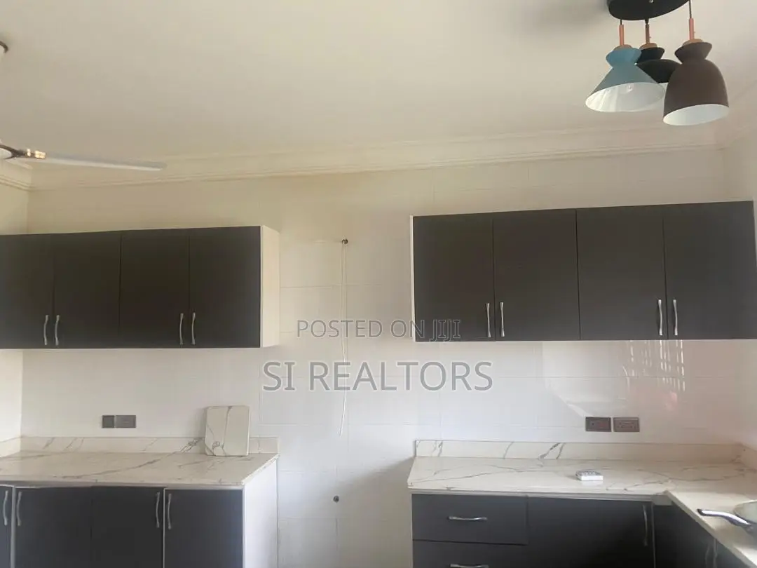 4bdrm Duplex in East Legon, Otano for rent