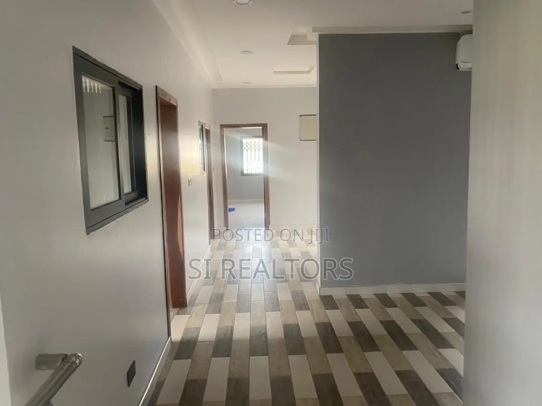 4bdrm Duplex in East Legon, Otano for rent