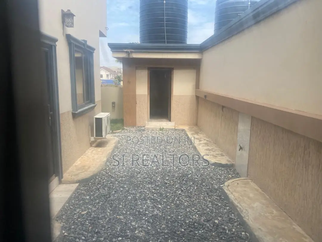 4bdrm Duplex in East Legon, Otano for rent