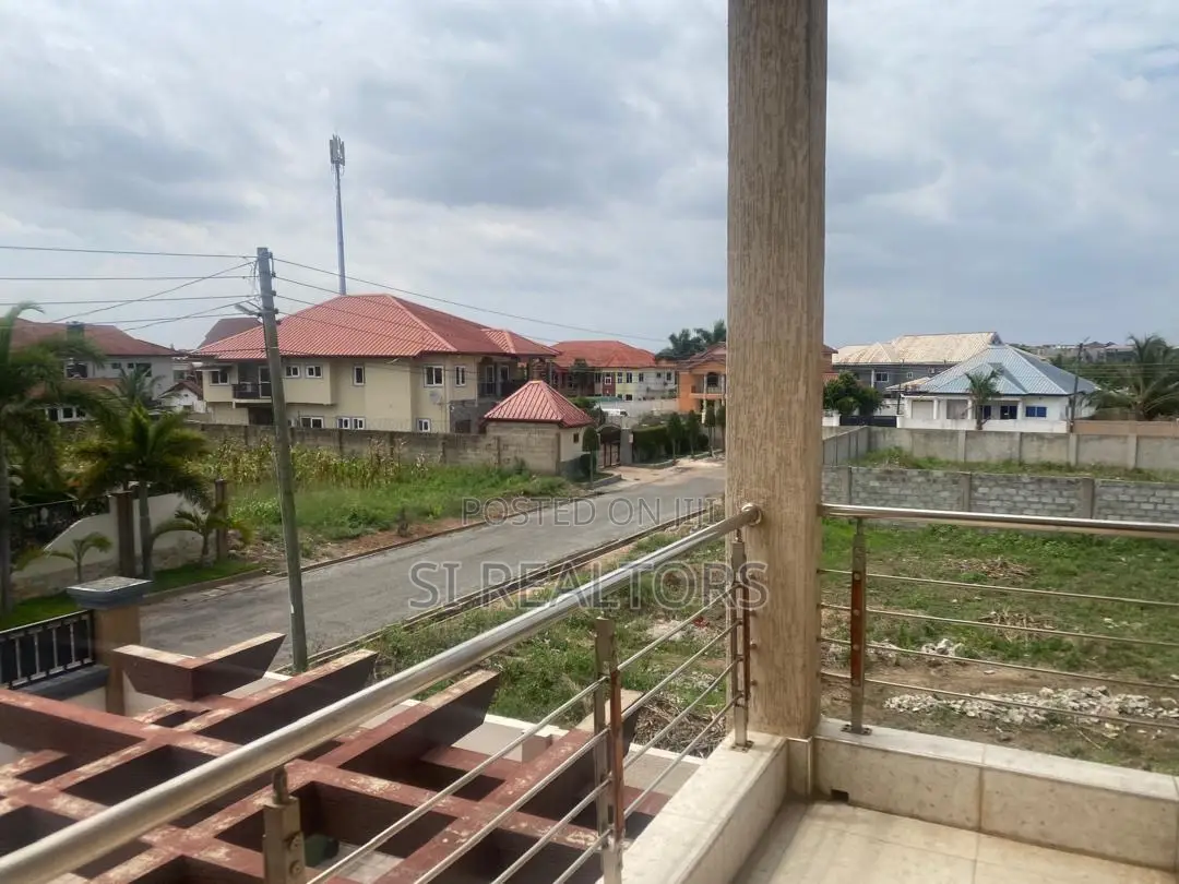 4bdrm Duplex in East Legon, Otano for rent