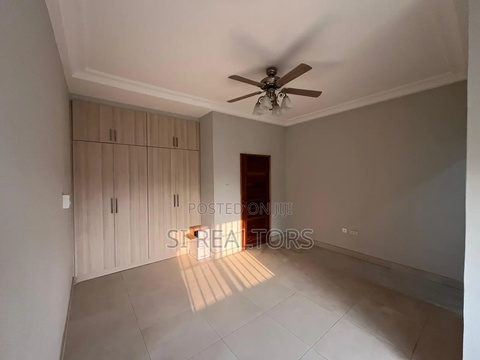 4bdrm Duplex in East Legon, Adjiriganor for rent