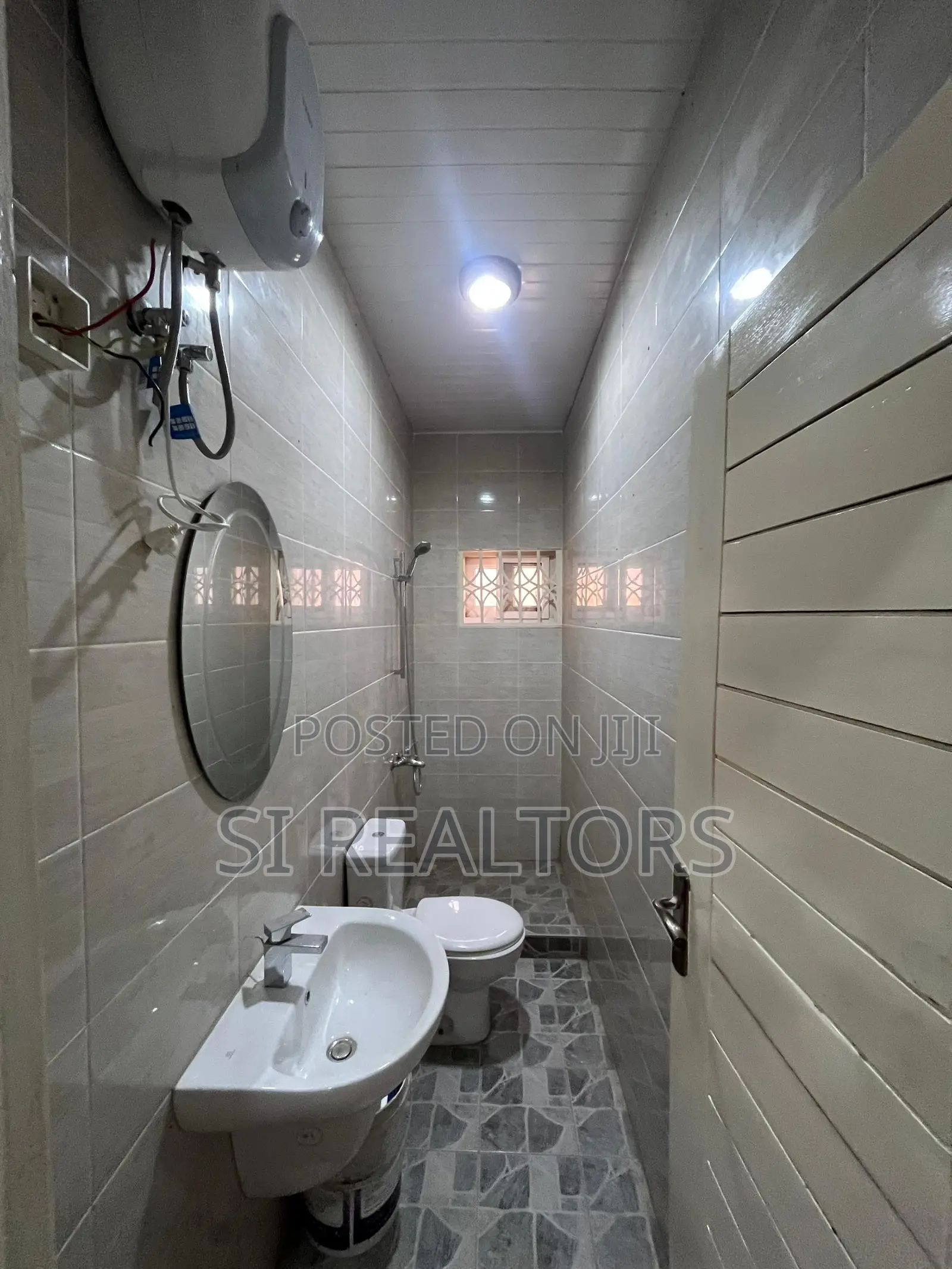 4bdrm Duplex in East Legon, Adjiriganor for rent