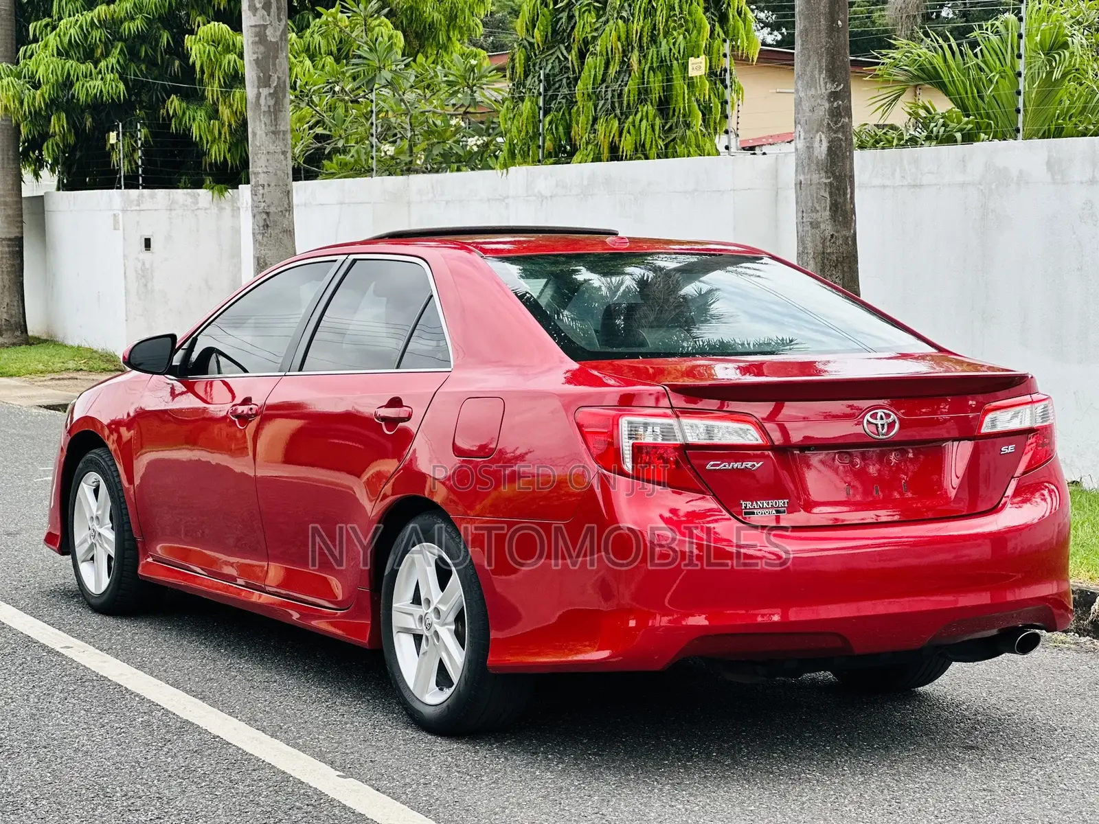 Toyota Camry SE 4dr Sedan (3.5L 6cyl 6A) 2014 Red