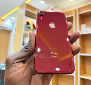 Apple iPhone XR 64 GB Red