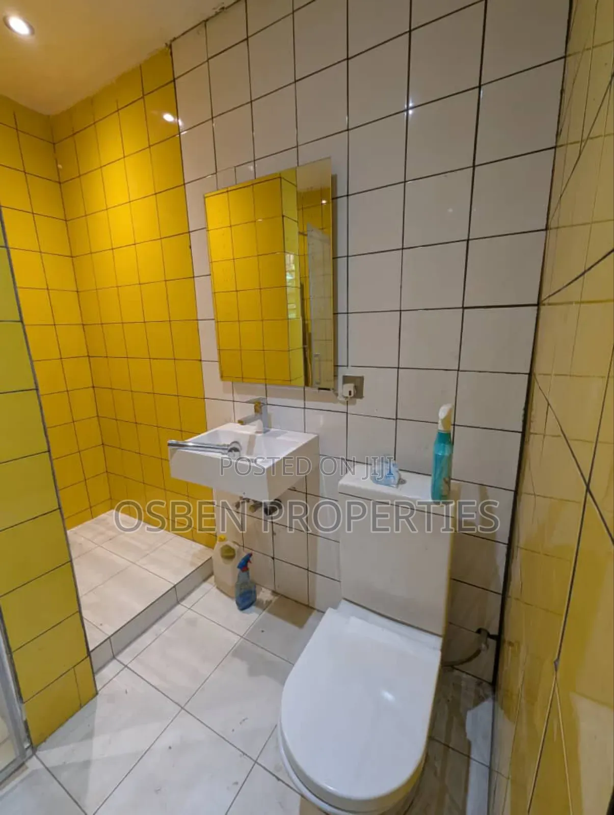 4bdrm House in Osben Properties, Adjiriganor for sale