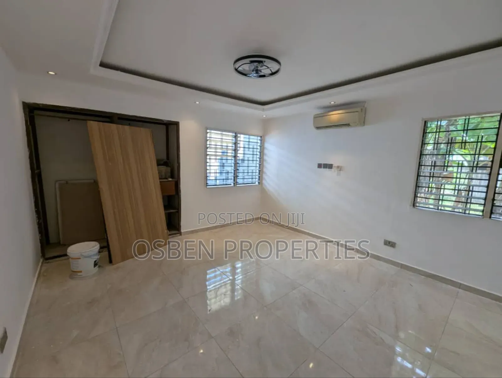 4bdrm House in Osben Properties, Adjiriganor for sale