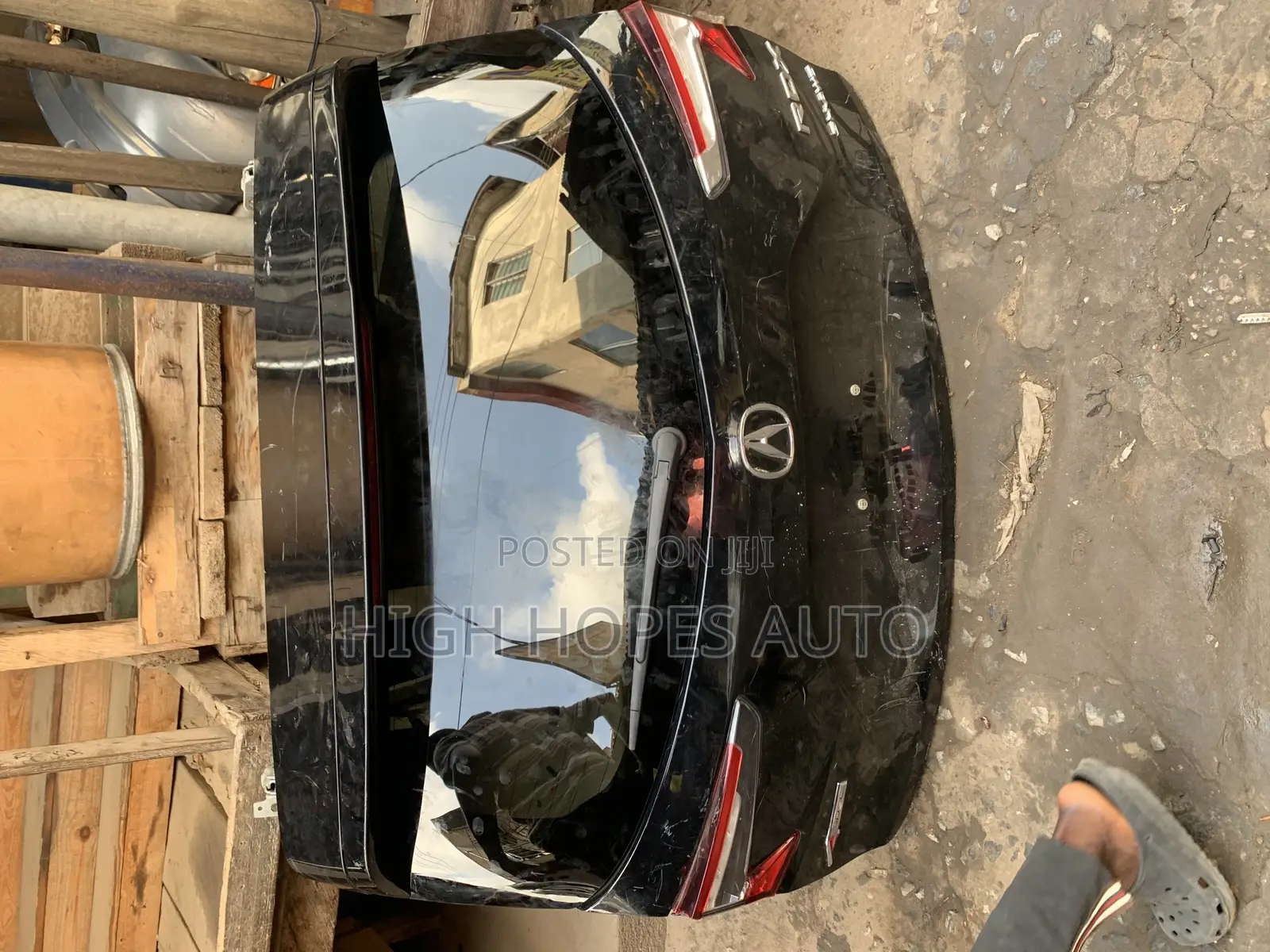 Acura RDX Tailgate