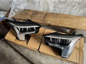 Toyota Tundra 2022, 2023, 2024 And 2025 Headlight Available