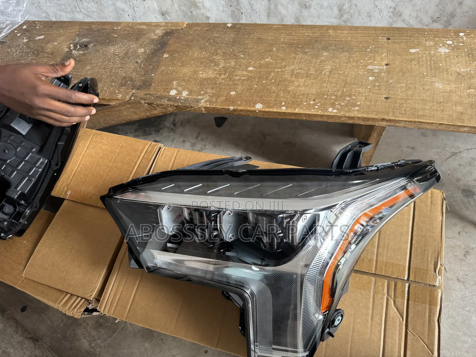 Toyota Tundra 2022, 2023, 2024 And 2025 Headlight Available
