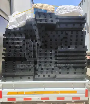 Adjustable Pillars