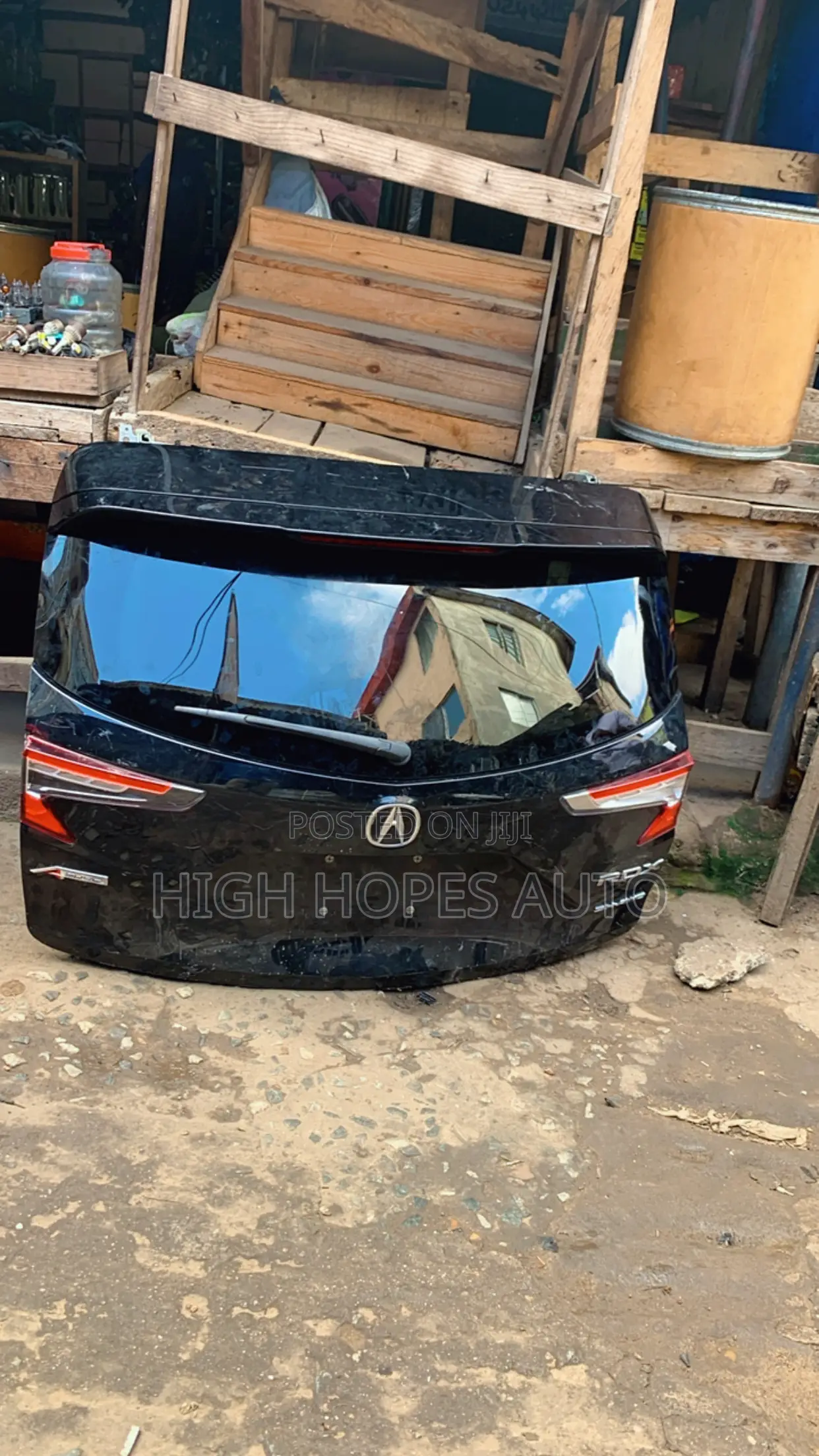 Acura RDX Tailgate