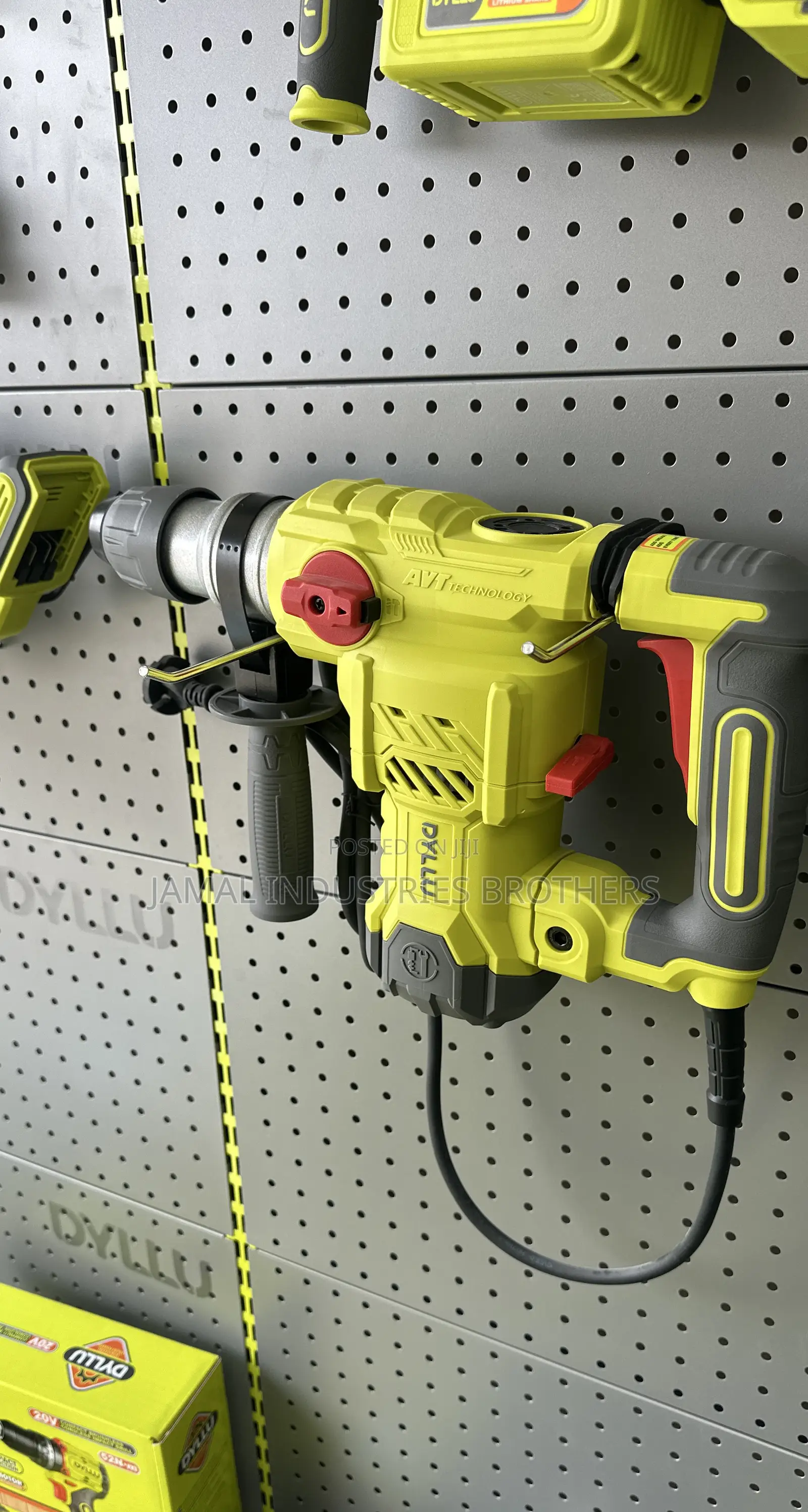 Rotary Hammer 1,050w