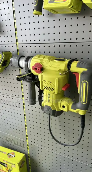 Rotary Hammer 1,050w