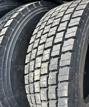 Jinyu 285 70 R19.5
