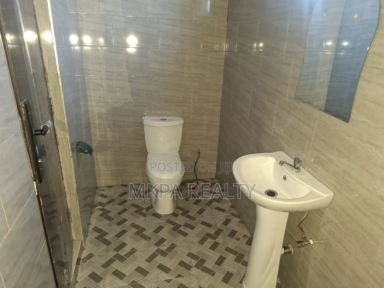 2bdrm Apartment in Mkpa Realty, Tamale Municipal for rent