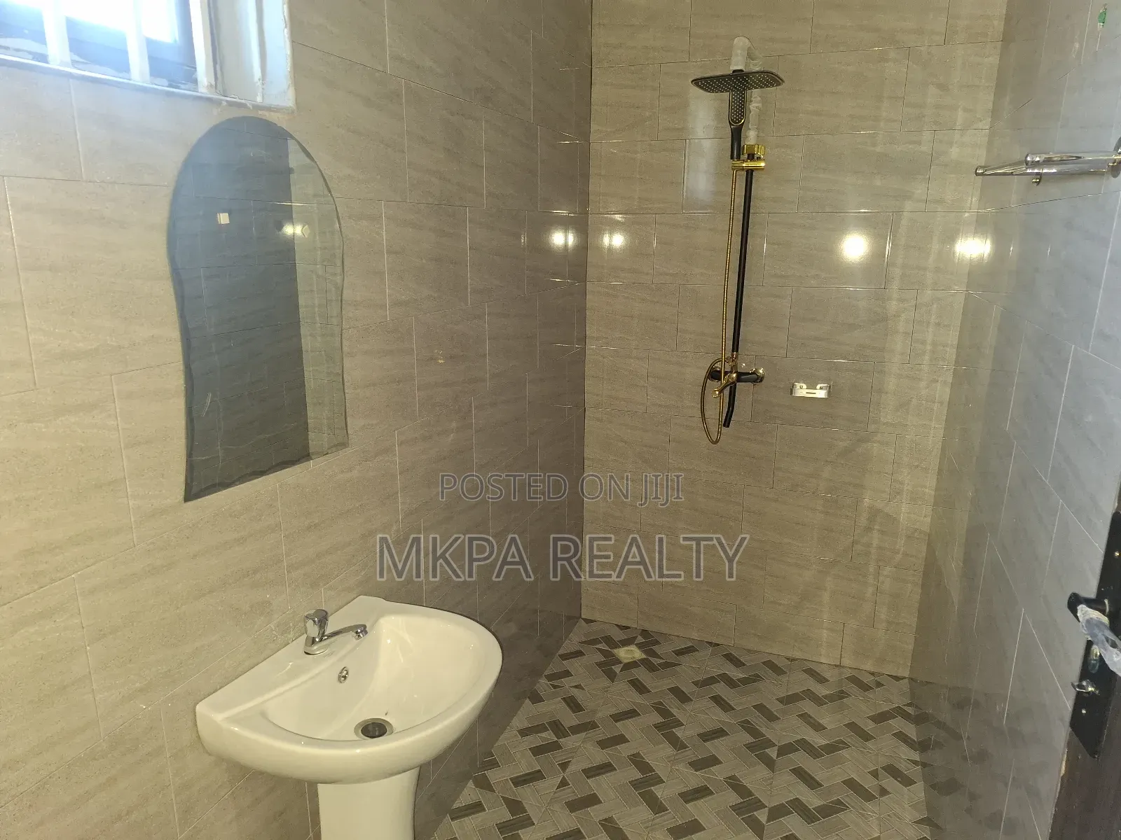 2bdrm Apartment in Mkpa Realty, Tamale Municipal for rent