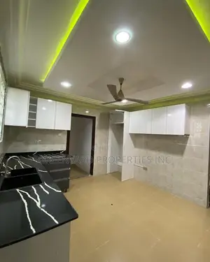 4bdrm House in East Legon for rent