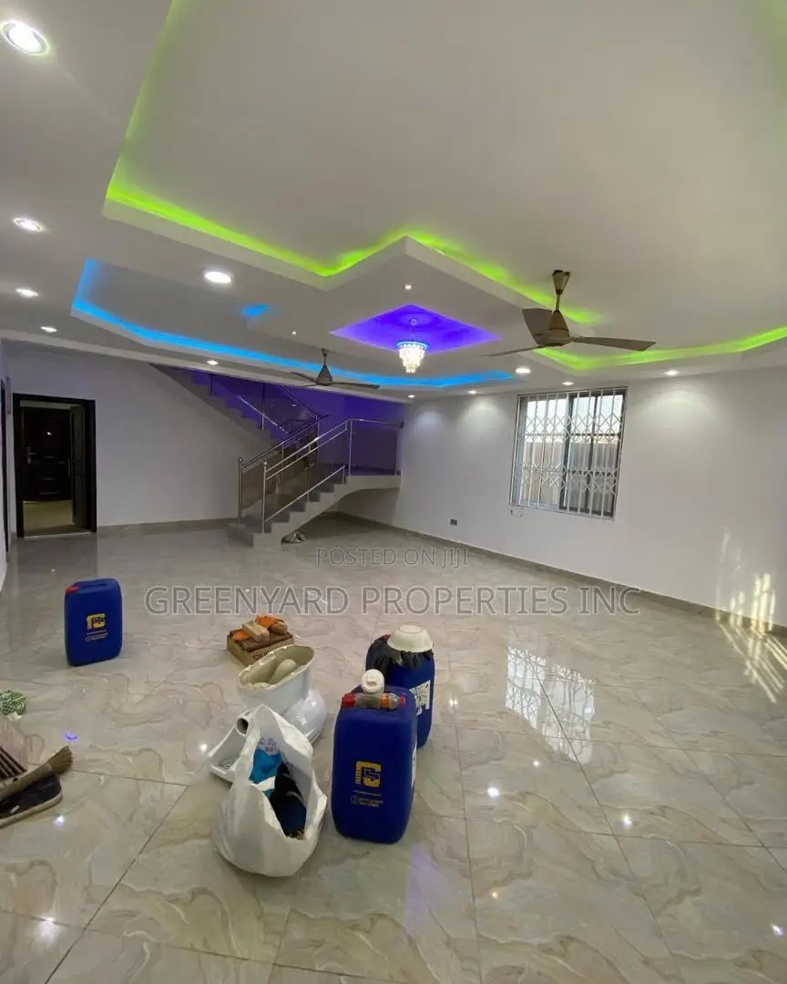 4bdrm House in East Legon for rent