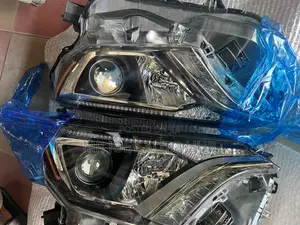 Toyota Rav4 2016 2017 2018 Headlights