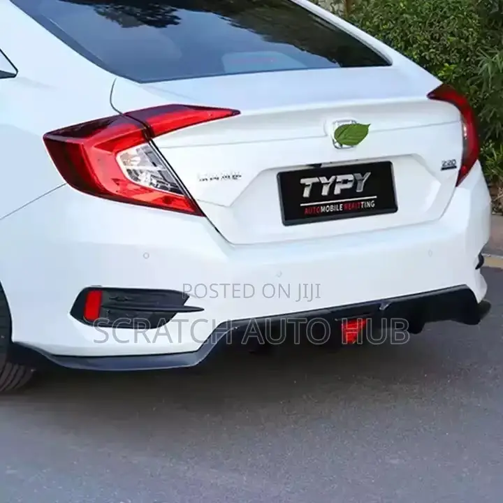 Honda Civic Back Bumper Diffuser With Break Light Available