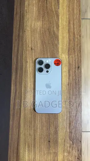 Apple iPhone 15 Pro 128 GB White