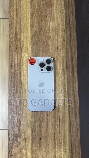 Apple iPhone 15 Pro 128 GB White