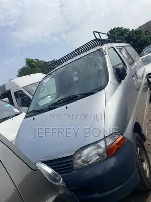 Toyota HiAce 2008 Silver