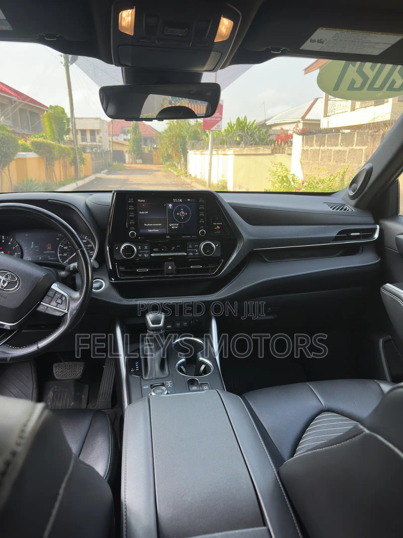 Toyota Highlander XLE 2021 Black