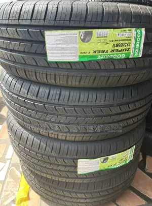 225 65 R17 Goodride Tyre