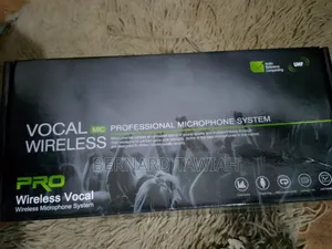  “Uhf 4-in-1 Wireless Microphone System – Powerful Clear Sound”